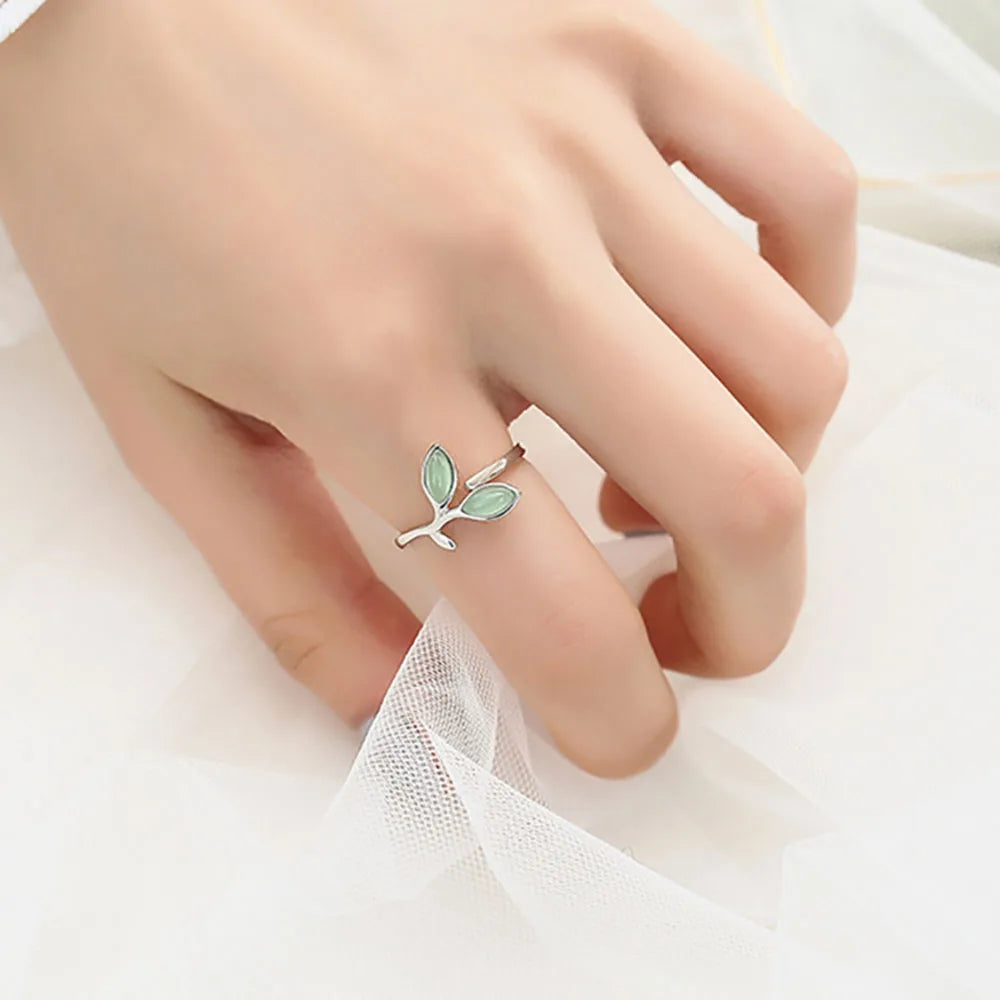 Sprout | Sterling Silver Leaf Ring