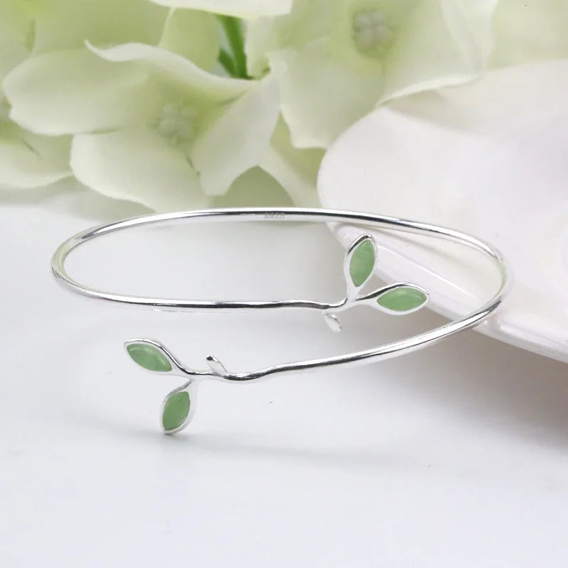 Quiet Bloom | Green Leaf 925 Sterling Silver Bangle