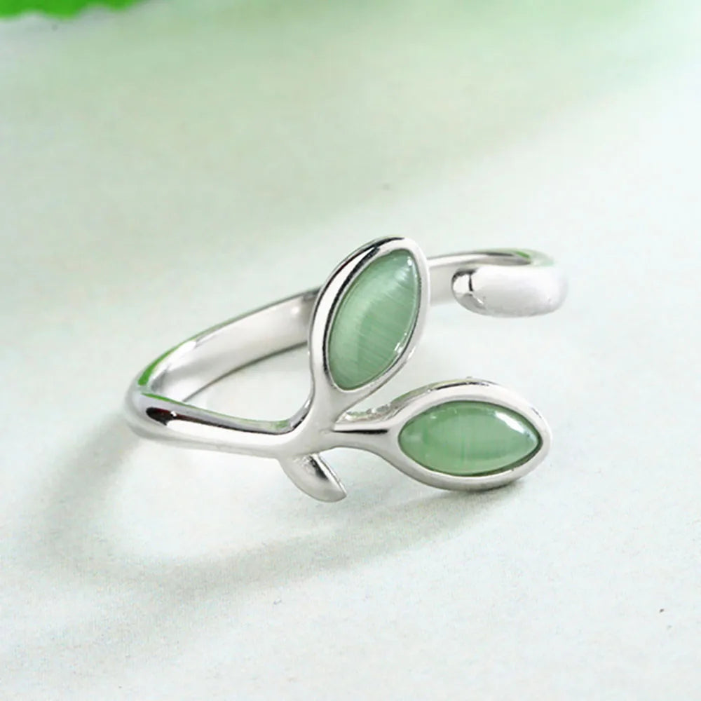 Sprout | Sterling Silver Leaf Ring