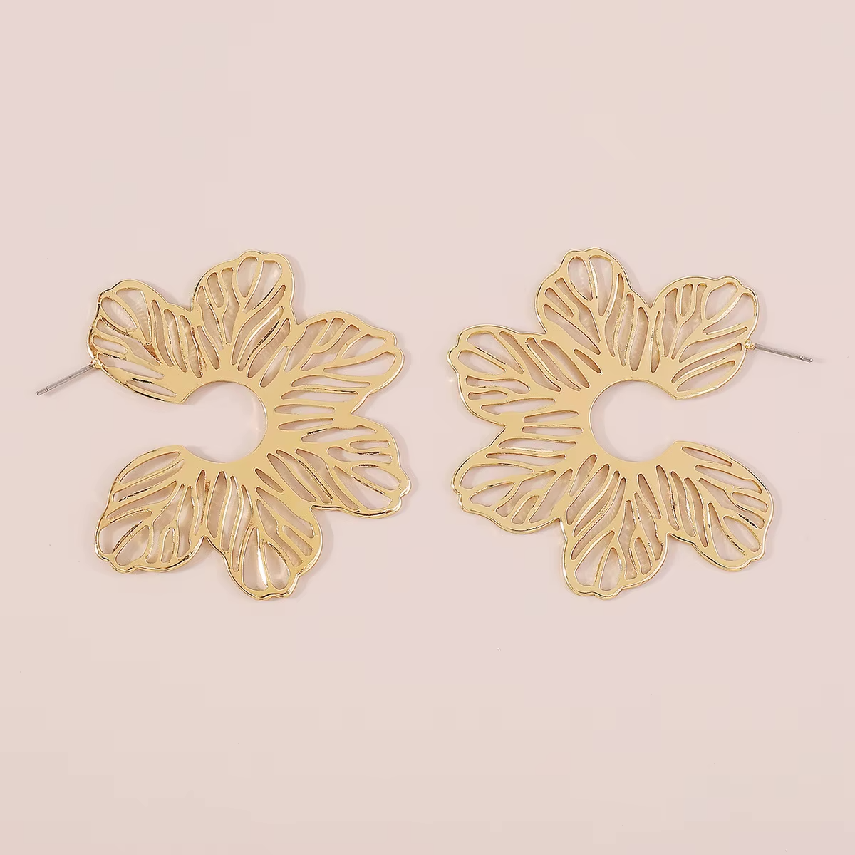 Edge Bloom | Gold Hollow Flower Statement Earrings | Metal Element-Inspired Jewelry