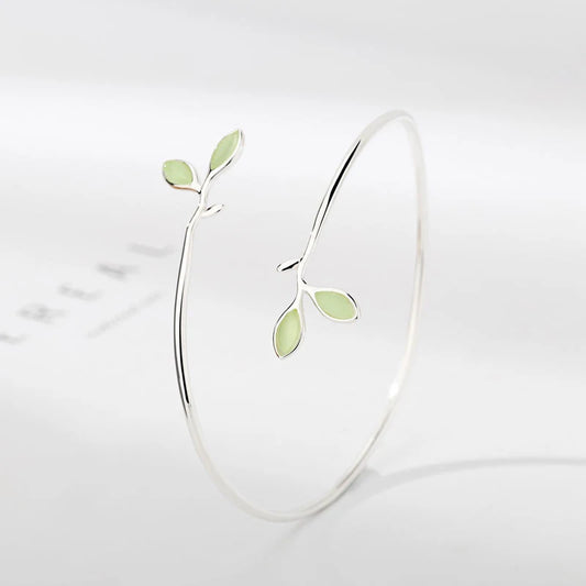 Quiet Bloom | Green Leaf 925 Sterling Silver Bangle