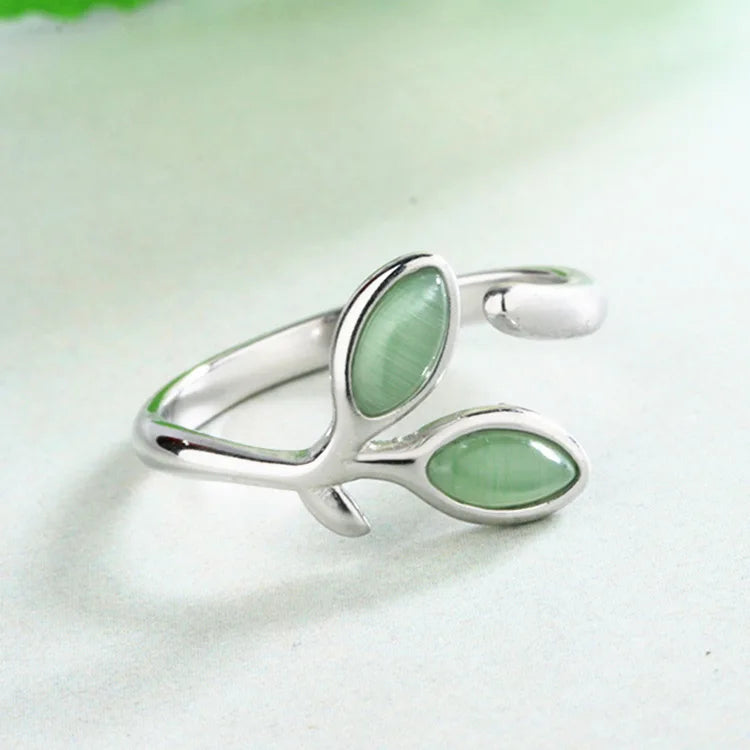 Sprout | Sterling Silver Leaf Ring