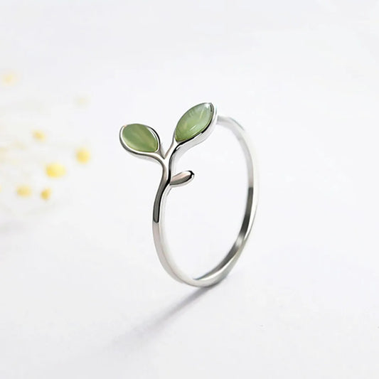 Sprout | Sterling Silver Leaf Ring